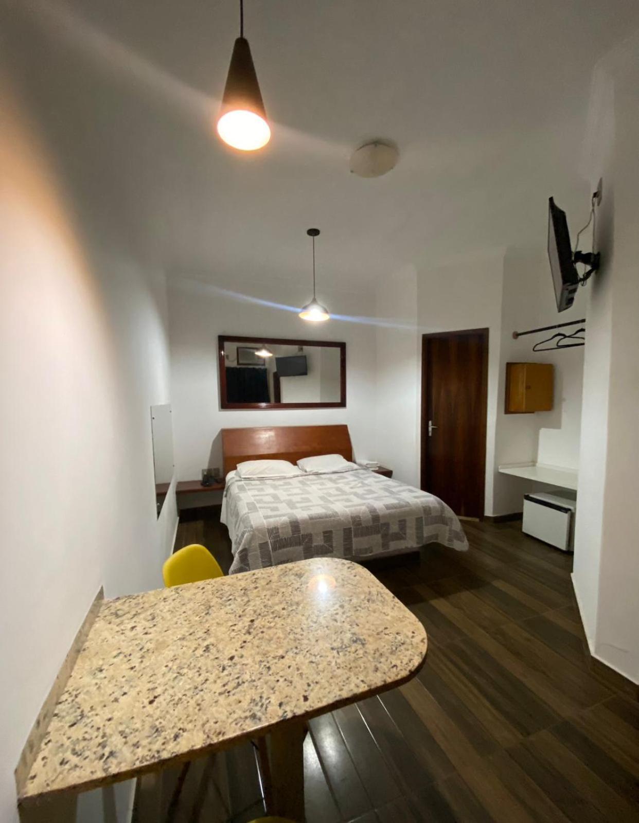 Gran Luha Motel, Hotel E Chales Brotas Eksteriør bilde